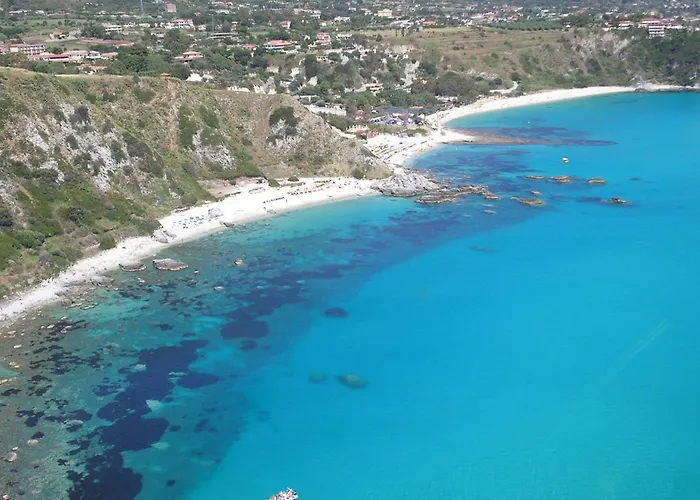 阿格里图里斯莫海景酒店